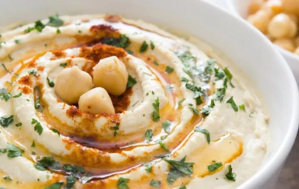 العرب المسافرون إلى لندن على موعد مع مهرجان الحمص في "مانشستر"