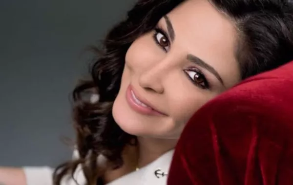 فيديو: اليسا تمارس أمومتها مع ادريانا