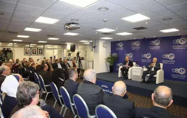 قصة نجاح طلال أبو غزالة في منتدى شومان الثقافي