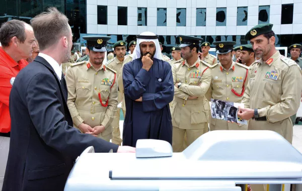 طابور تشخيص ذكي للتعرف إلى المجرمين عن بعد