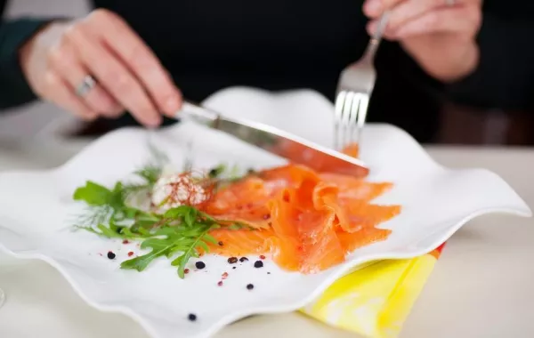 في الـ"رجيم": علاقة السلمون بخسارة الوزن