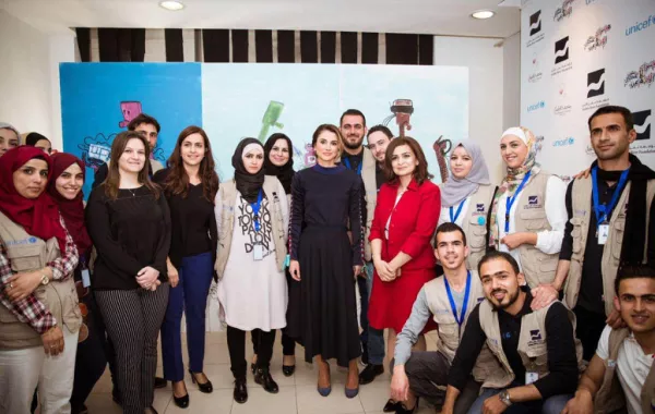 الملكة رانيا تطلق المعرض المتنقل لمشروع مختبرات الابتكار الاجتماعي