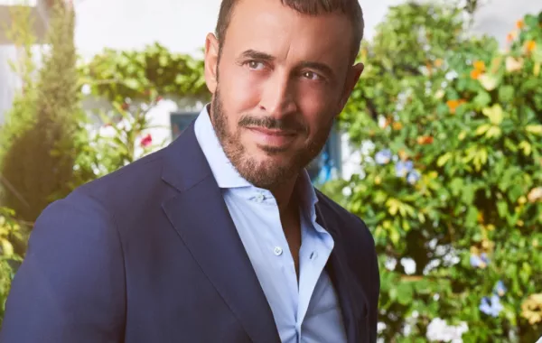 بالفيديو: كاظم الساهر يعلن خطوبته رسميا ويعتذر من جمهوره