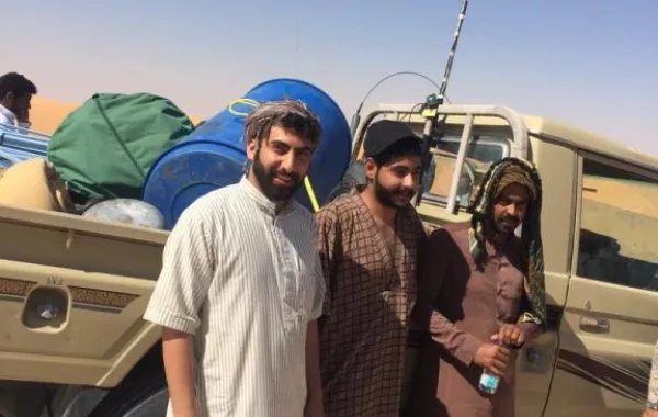 العثور على "مفقودي الربع الخالي" بعد 4 أيام