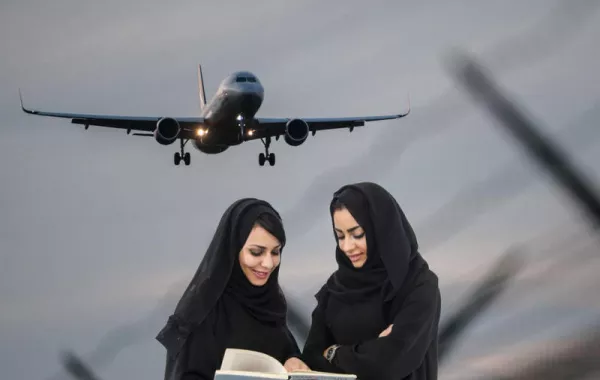 12 سعودية يقتحمن "المراقبة الجوية"