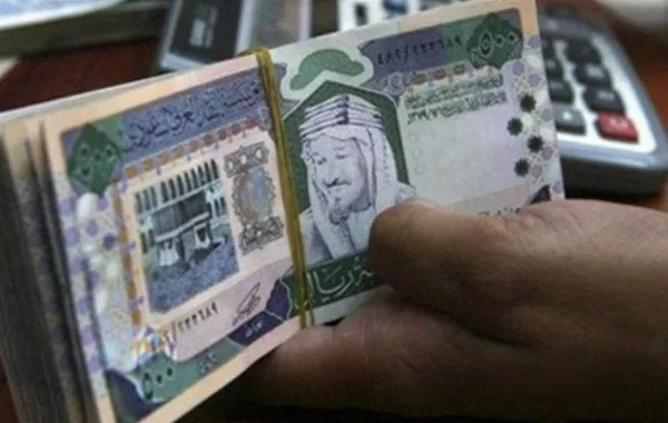 البنوك السعودية تضع شرطًا إلزاميًّا لإتمام المعاملات المصرفية