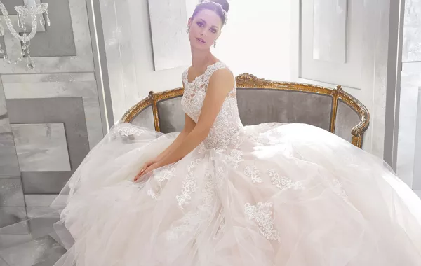 فساتين زفاف2018: الخيار الصحيح لك بهذه النصائح!
