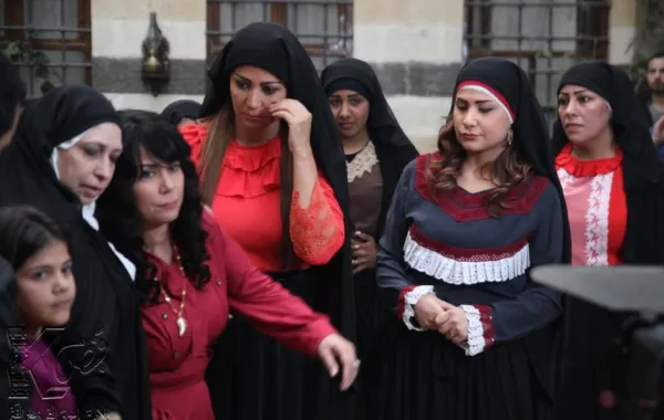 " طوق البنات " في مهب التأجيل و قد يخرج من السباق الرمضاني