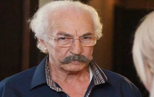 "الكندوش" يعود لـ حسام تحسين بيك وهذا جديده
