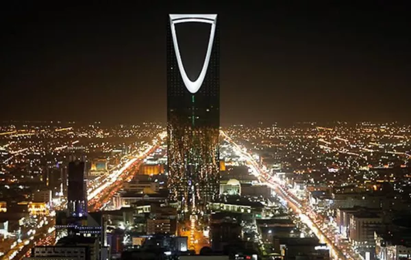 «أمانة الرياض» تحذر من إعطاء مبالغ مالية لعمال النظافة