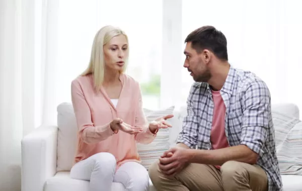 أخو زوجي لا يسأل عنا!