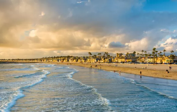 العرب المسافرون إلى مقاطعة أورانج الأمريكية