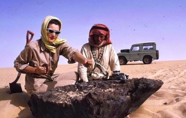 نيزك ضرب السعودية قبل 4 قرون وآثاره شاهدة