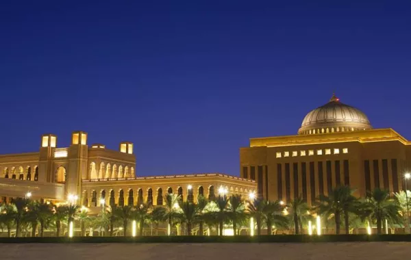 جامعة الأميرة نورة تشارك العالم "ساعة الأرض"
