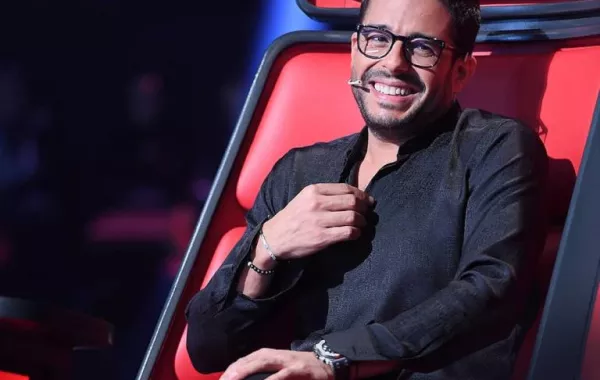 فيديو: محمد حماقي يطلب رأي احلام .. ولكن من غير خبث