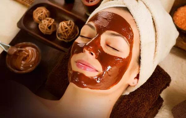 هكذا تستخدمين زبدة الكاكاو لتقشير البشرة