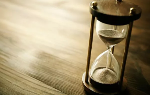 هل تعلم أن لكل ساعة في اليوم اسماً في اللغة العربية؟
