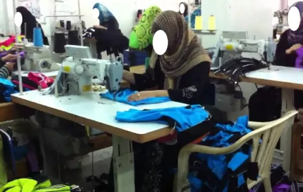 أكاديمية بجامعة الطائف: مصنعو الملابس سيصنعون منتجات بيئية
