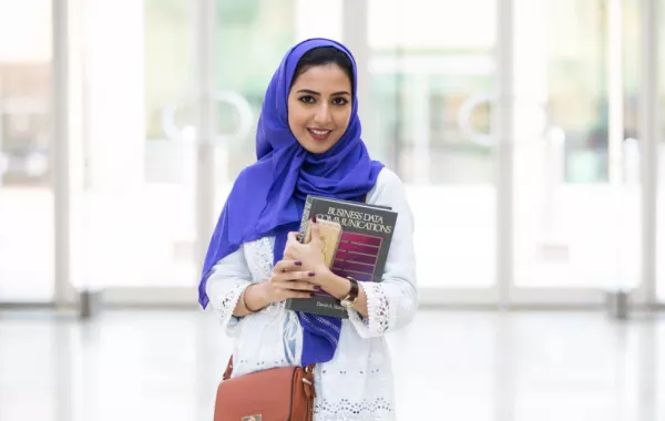 مهندسات سعوديات يشاركن في "المسابقة العربية للغواصات الآلية"