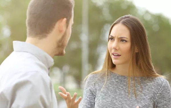 التعامل مع الزوج المتكبر والمتعالي.. كيف يكون؟