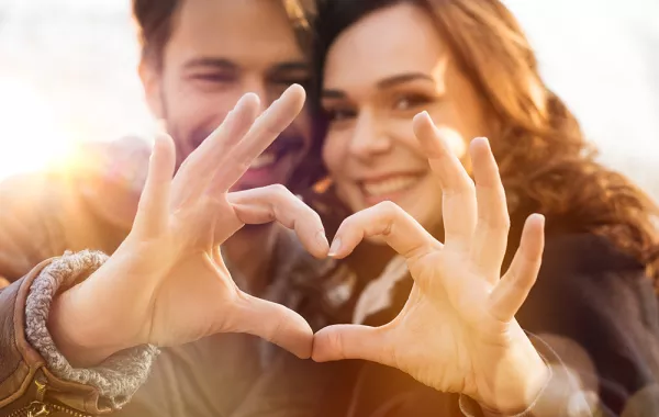 مظاهر حب النظرة الأولى وحب التعود