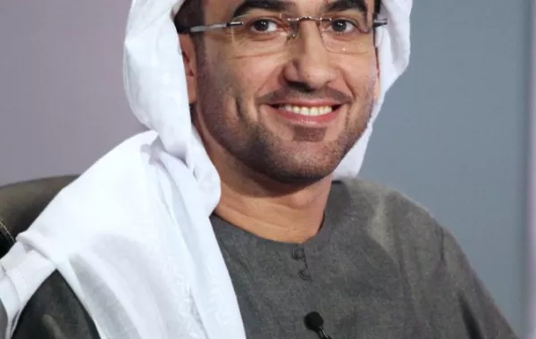 «إشارة لا تلفت الانتباه».. مجموعة قصصية جديدة لسلطان العميمي