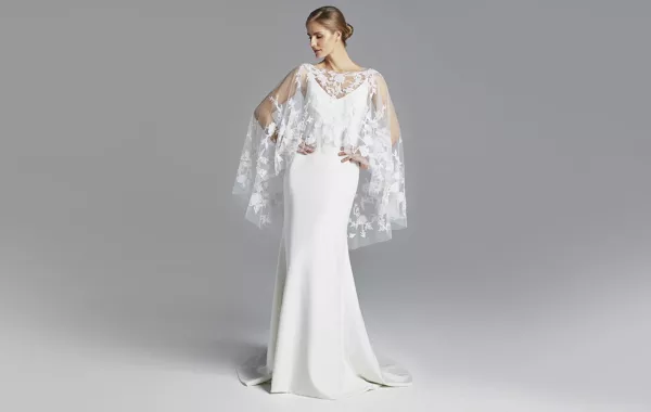 فساتين زفاف الكاب لإطلالة راقية