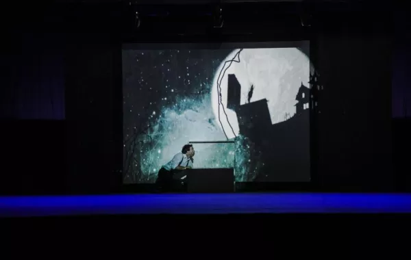 زوار "الشارقة القرائي" في رحلة إلى عوالم الطفولة المدهشة