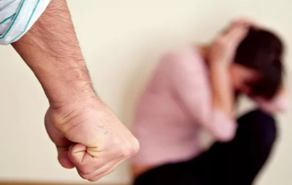 قانوني: عقوبة قتل الأبناء تعزيرية