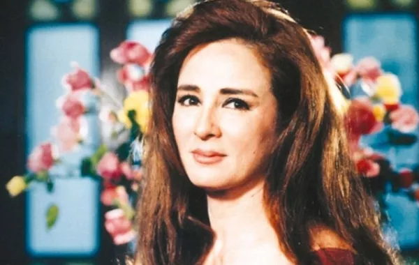 نجلاء فتحي أيقونة الزمن الجميل