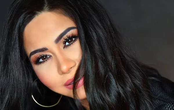 بالصور: شيرين عبد الوهاب تعود الى منزلها القديم في "القلعة"