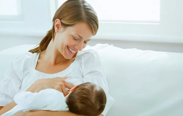 في الرضاعة الطبيعية.. أطعمة تؤثر على طعم الحليب 