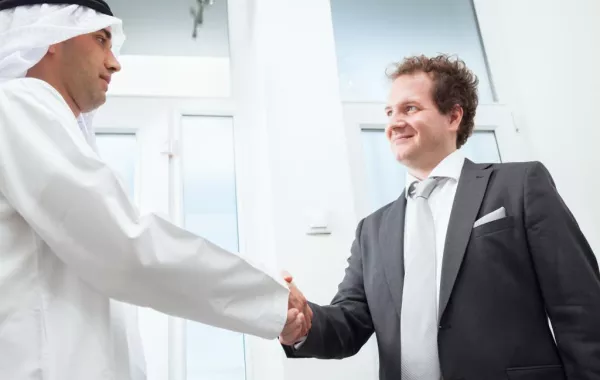 مشروع جديد يسمح بتنقل العمالة الوافدة بين المنشآت في السعودية