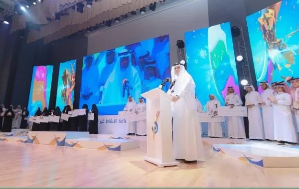 تأهل 383 مشروعاً إلى جائزة التميز في ساعة النشاط