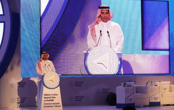 وزير النقل في ملتقى مكة الاقتصادي يستعرض إنجازات وزارة النقل