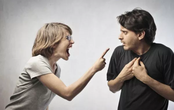 صدق أو لا تصدق.. المخالفات المرورية سبب الخلافات الزوجية في السعودية