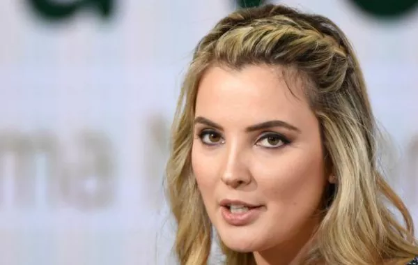 سيدة البرازيل الأولى تغامر بحياتها لإنقاذ كلبها