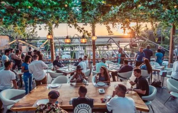 عروض مميزة في "بلو مارلين إيبيزا الإمارات"