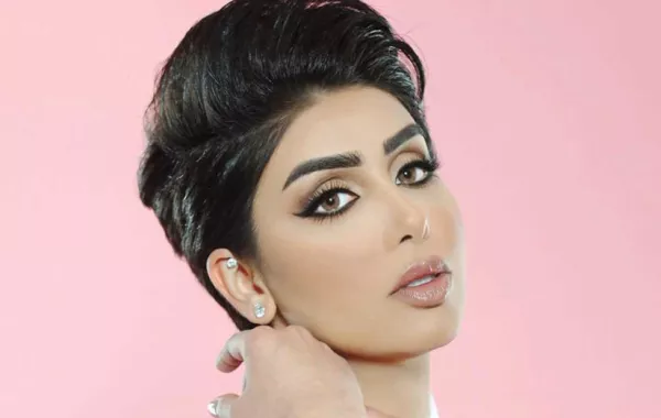 أول تعليق لـ هنادي الكندري على قضية إساءتها لرجل أمن كويتي
