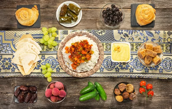 كيف نتجنَّب الإسراف في إعداد الطعام خلال شهر رمضان؟