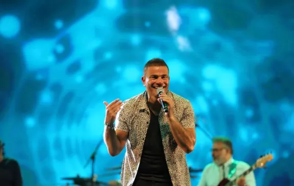 عمرو دياب يعود للتعاون مع حميد الشاعري بعد غياب 19 عاماً