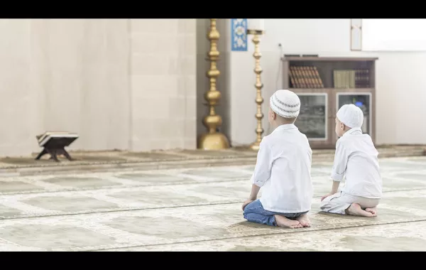 فيديو.. براءة الطفل "الإمام" تثير إعجاب رواد مواقع التواصل