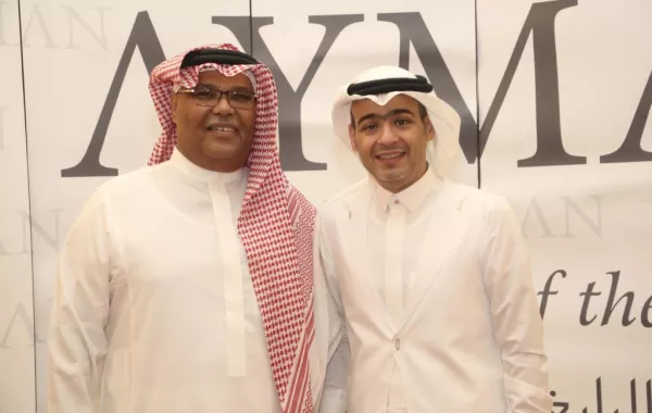 مصمم الأزياء أيمن الرابغي يقيم الإفطار السنوي في "سوفيتيل"!