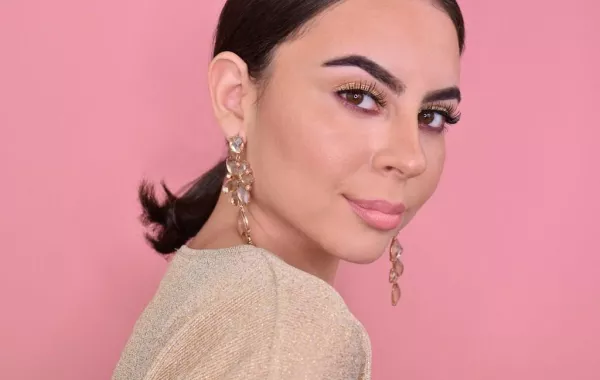 مكياج العيد من خبيرة التجميل منّة العبد