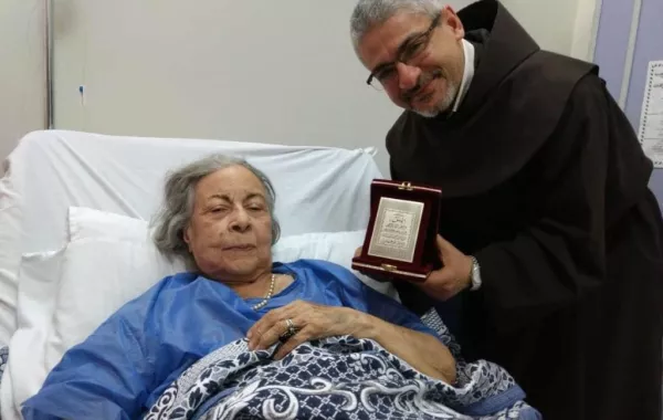 "سيّدتي نت" يكشف تفاصيل الجنازة السرية للفنانة "آمال فريد"