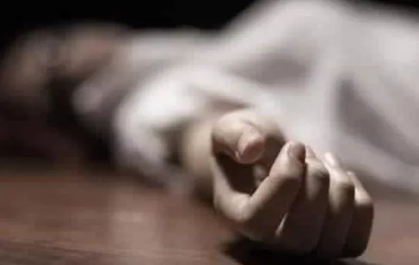 بالفيديو..لن تصدّقوا ..لقي حتفه على يد أمه المتوفاة