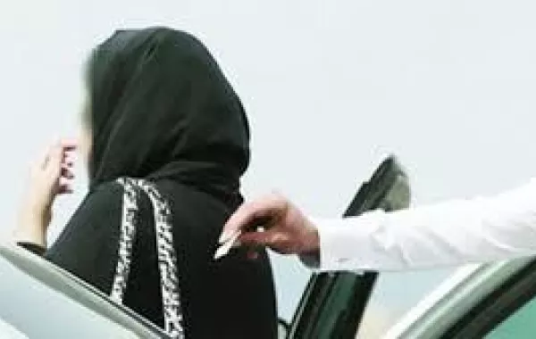 السائقة الأولى : مستشار قانوني للسائقات: قودي بأمان فالقانون يحميكِ