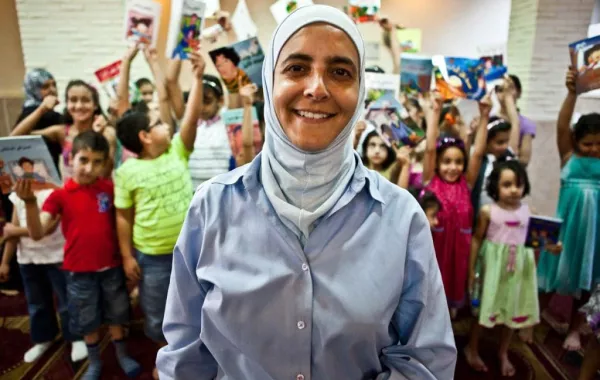 أردنية تفوز بجائزة "كلاوس جيكوبز" العالمية للتواصل المجتمعي والابداع