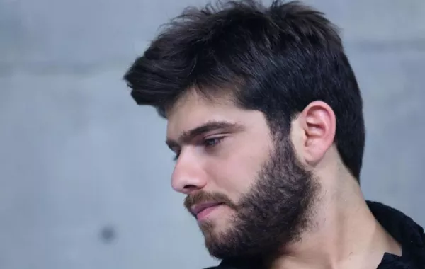 عمار الكوفي لمن قال «ماعندك إحساس»