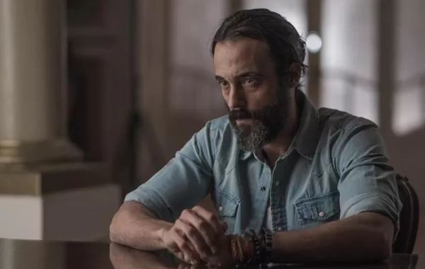 هل يشارك محمد صلاح في بطولة فيلم مع يوسف الشريف؟